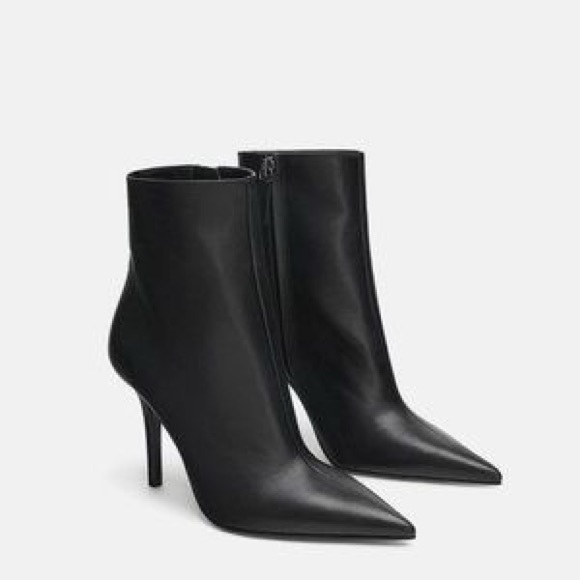Zara Shoes - ZARA NEVER WORN EUR 36 US 5.5 boot zip closure pointed toe stiletto heels Heel 4
